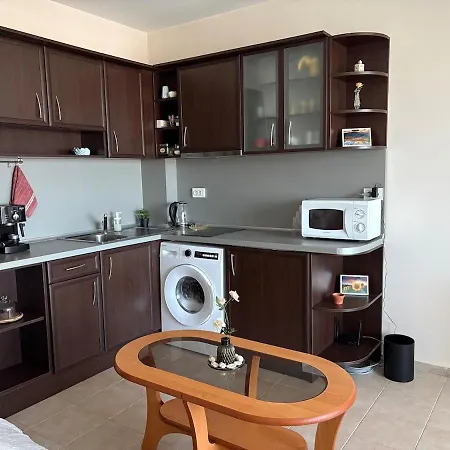 Apartman Miramar Palace 612 *